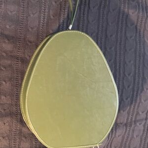 Elegant Green Women's Vintage Train Case